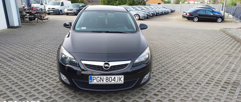 Opel Astra cena 17950 przebieg: 259000, rok produkcji 2011 z Zagórów małe 596